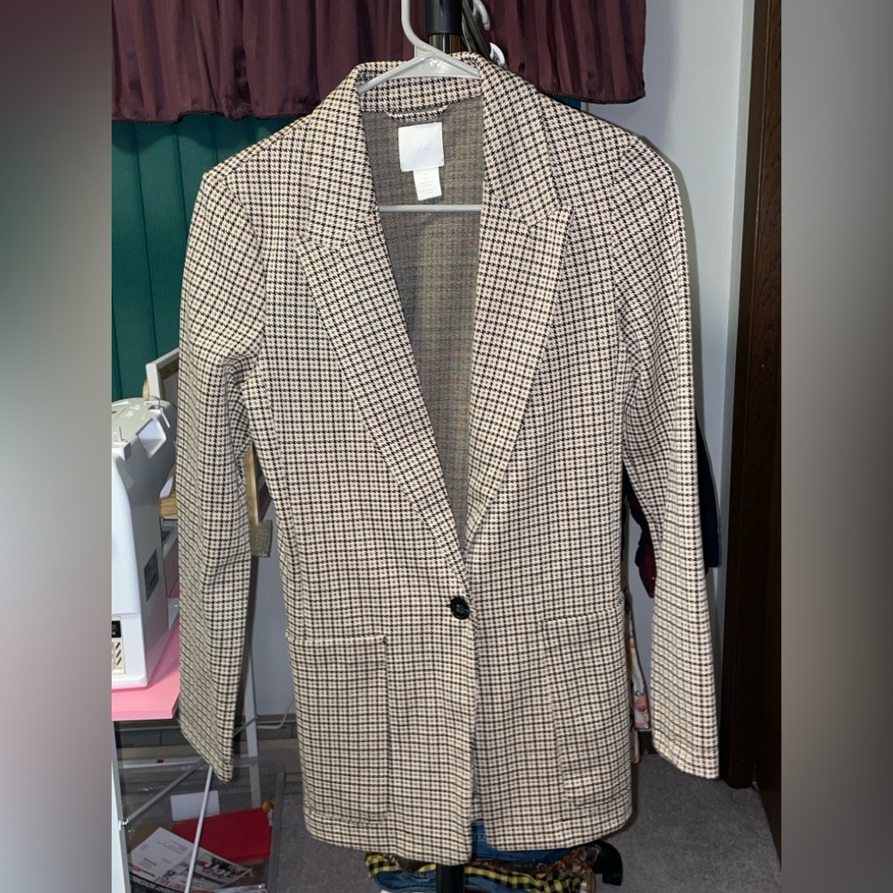 H&M Houndstooth Patterned Blazer